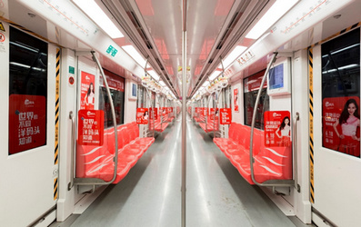 1、2、10號(hào)線列車媒體廣告