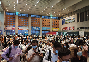 泉州高鐵站廣告價格多少錢？泉州動車站最大廣告牌？泉州站廣告