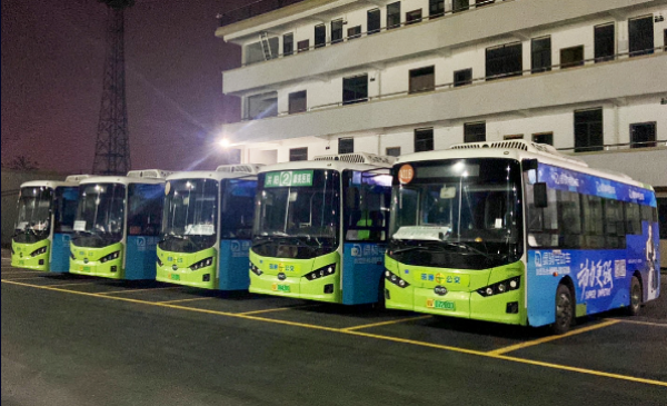 揭陽公交廣告價格多少錢？揭陽巴士廣告優(yōu)勢線路揭陽車身廣告