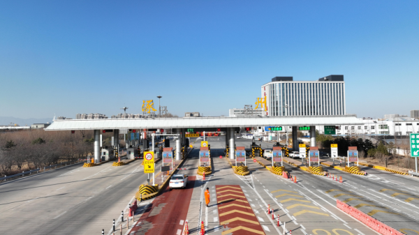 保定高速收費(fèi)站廣告價(jià)格多少錢(qián)？保定高速收費(fèi)站廣告站點(diǎn)有哪些？