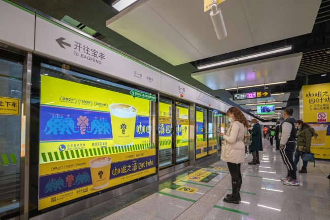 昆明地鐵廣告價(jià)格收費(fèi)，昆明地鐵五一路站熱門廣告案例優(yōu)勢(shì)分析