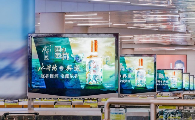 ?廣州機(jī)場大屏廣告價格收費，廣州白云機(jī)場到達(dá)行李轉(zhuǎn)盤刷屏廣告