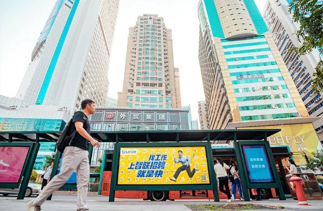 深圳公交候車亭站臺燈箱廣告，深圳公交車站牌廣告價格