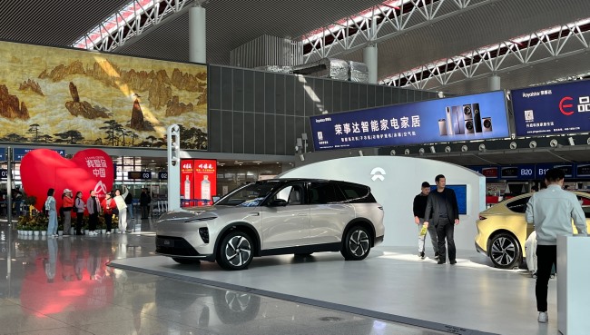 家居建材行業(yè)為什么喜歡選擇高鐵和機(jī)場廣告？第一戶外發(fā)布的高鐵和機(jī)場廣告案例有哪些？
