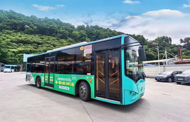 深圳公交外車身巴士涂裝廣告投放，深圳公交廣告線路價(jià)格