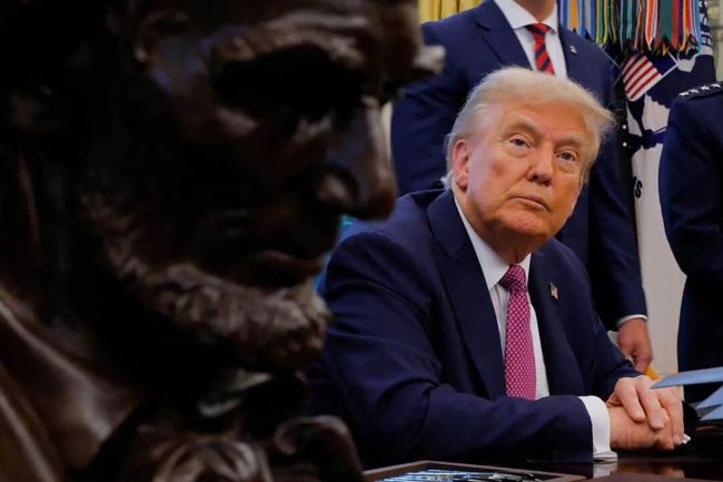 特朗普再次征收中國(guó)100%關(guān)稅為哪般？難道是黔驢技窮？