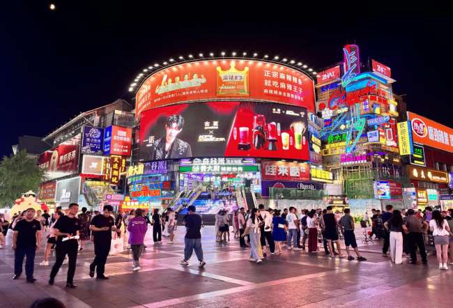 經(jīng)濟(jì)穩(wěn)中向好，廣告行業(yè)將迎來(lái)春暖花開(kāi)