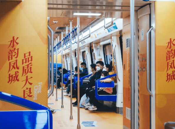 佛山地鐵3號(hào)線廣告價(jià)格多少錢(qián)？佛山地鐵廣告大良政務(wù)特色案例圖